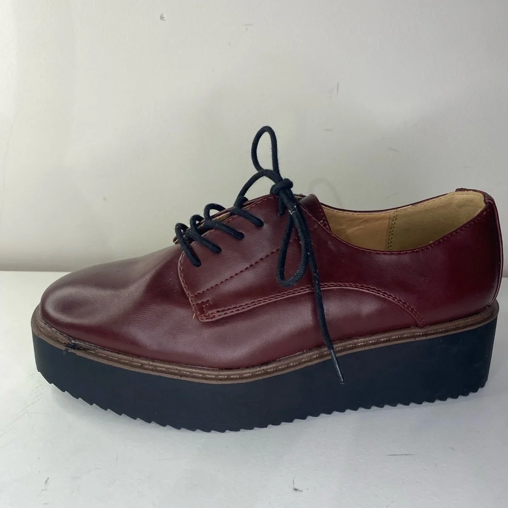 Madden Girl Written Burgundy Platform Oxford Shoes EUC Size 7.5 Goth Grunge - Picture 1 of 15